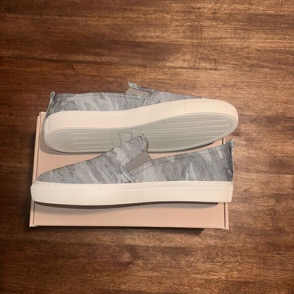 NWB Soludos Algarve Slip On Sneakers - Picture 6 of 9